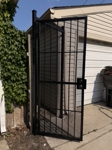 Steel Mesh Walk Gate
